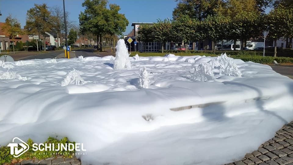 schuimrotonde2