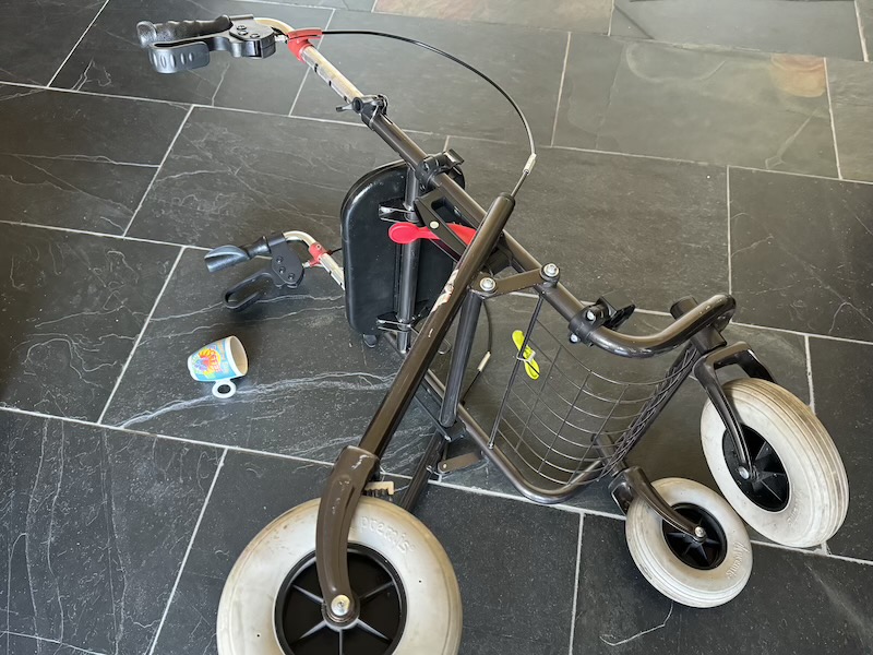 Rollator gekieperd Foto BvR